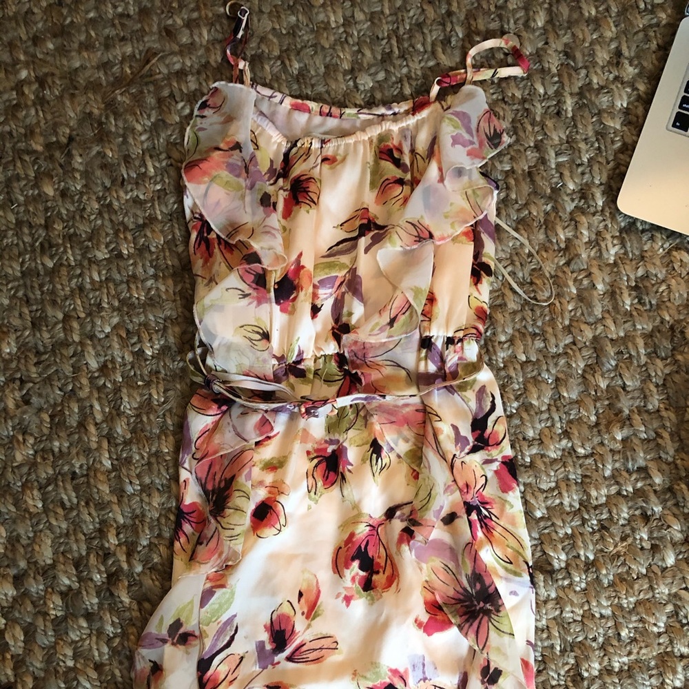 Lauren Conrad floral dress with belt!